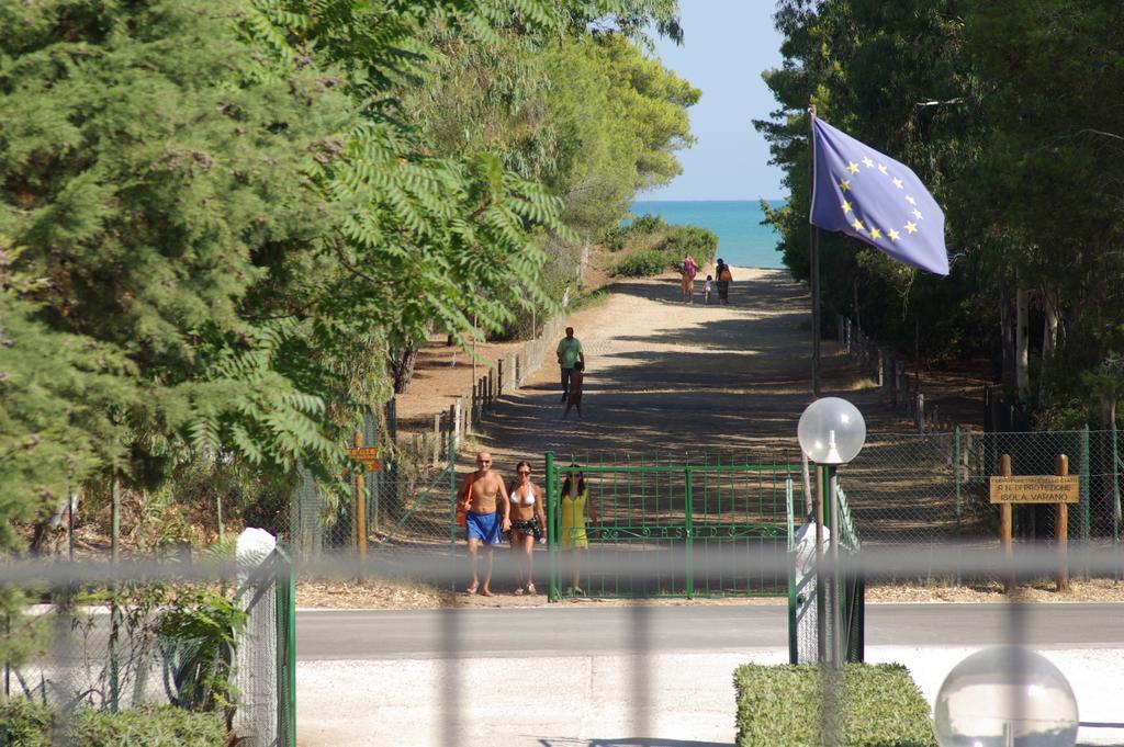 Villaggio Camping Uria Фоче-Варано Экстерьер фото